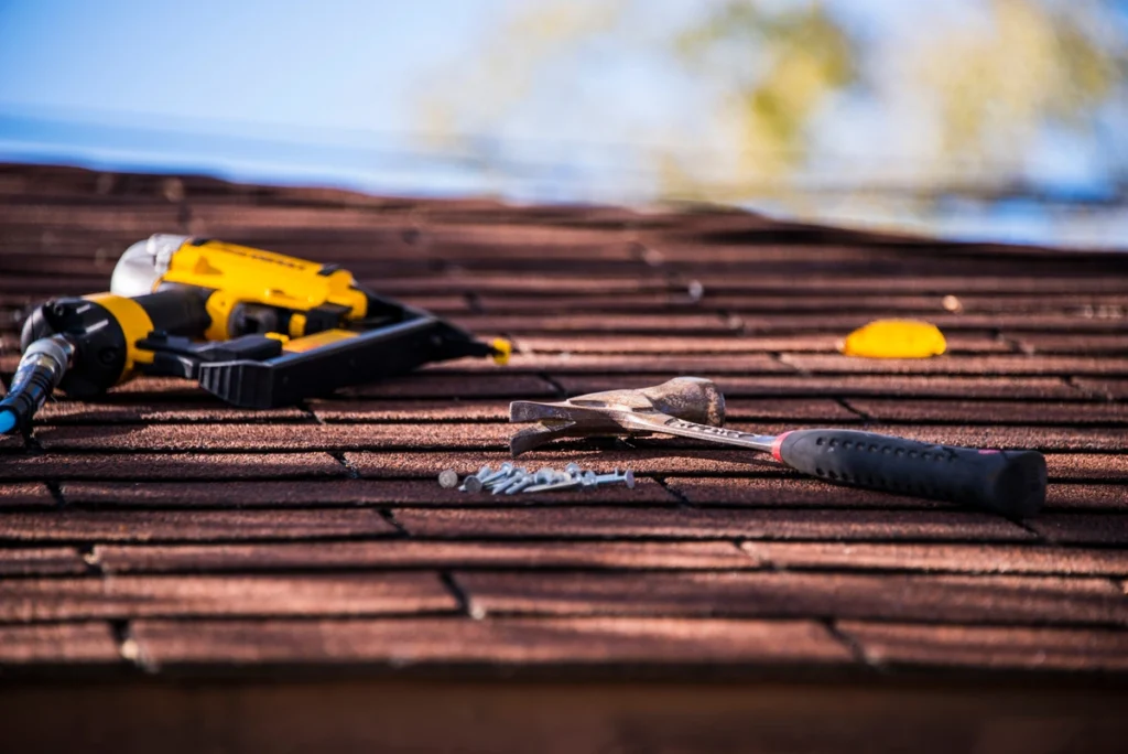 tools for roofing home